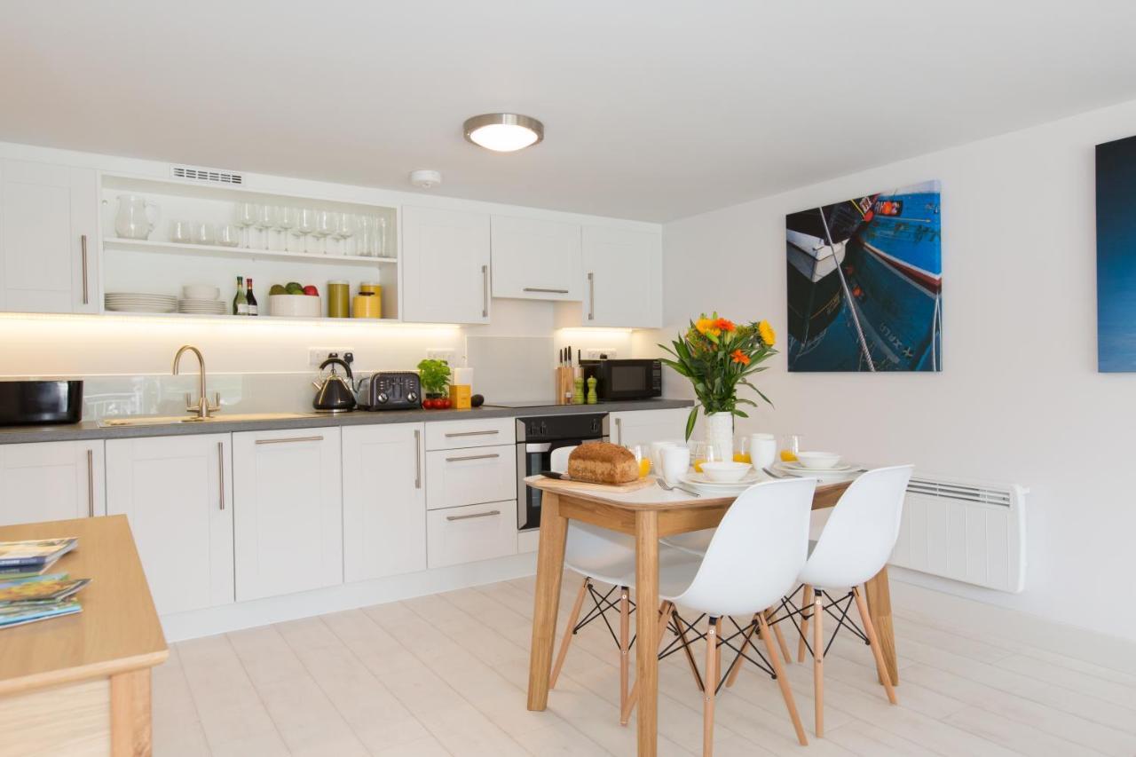 Millendreath Beach Resort Looe Extérieur photo