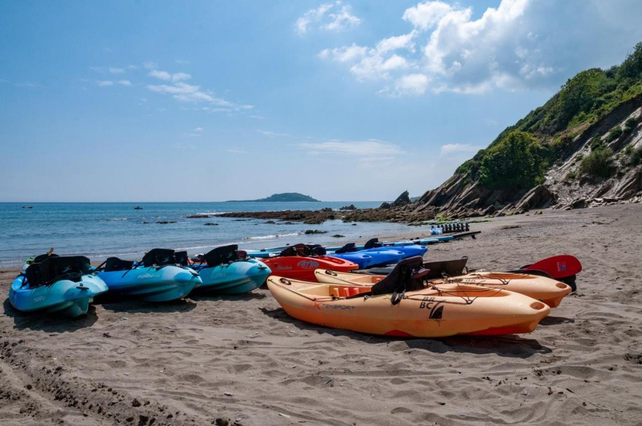 Millendreath Beach Resort Looe Extérieur photo