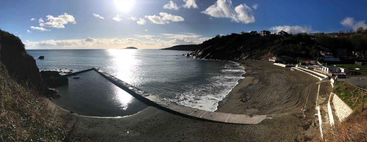 Millendreath Beach Resort Looe Extérieur photo
