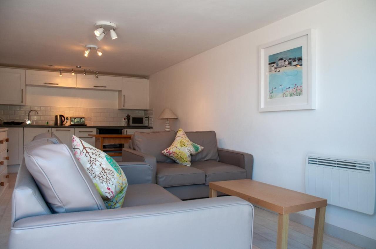 Millendreath Beach Resort Looe Chambre photo